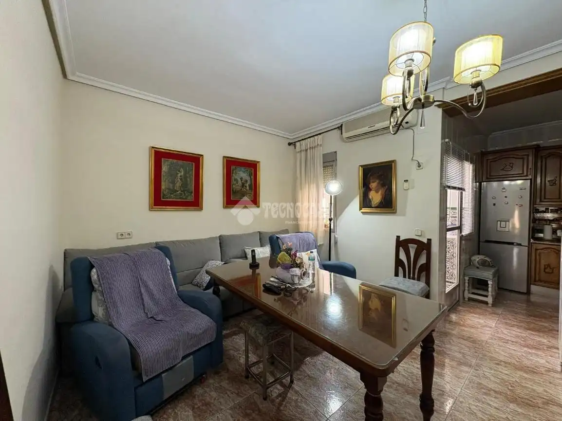 Semi-detached house with terrace for sale in Andújar, imagen 6