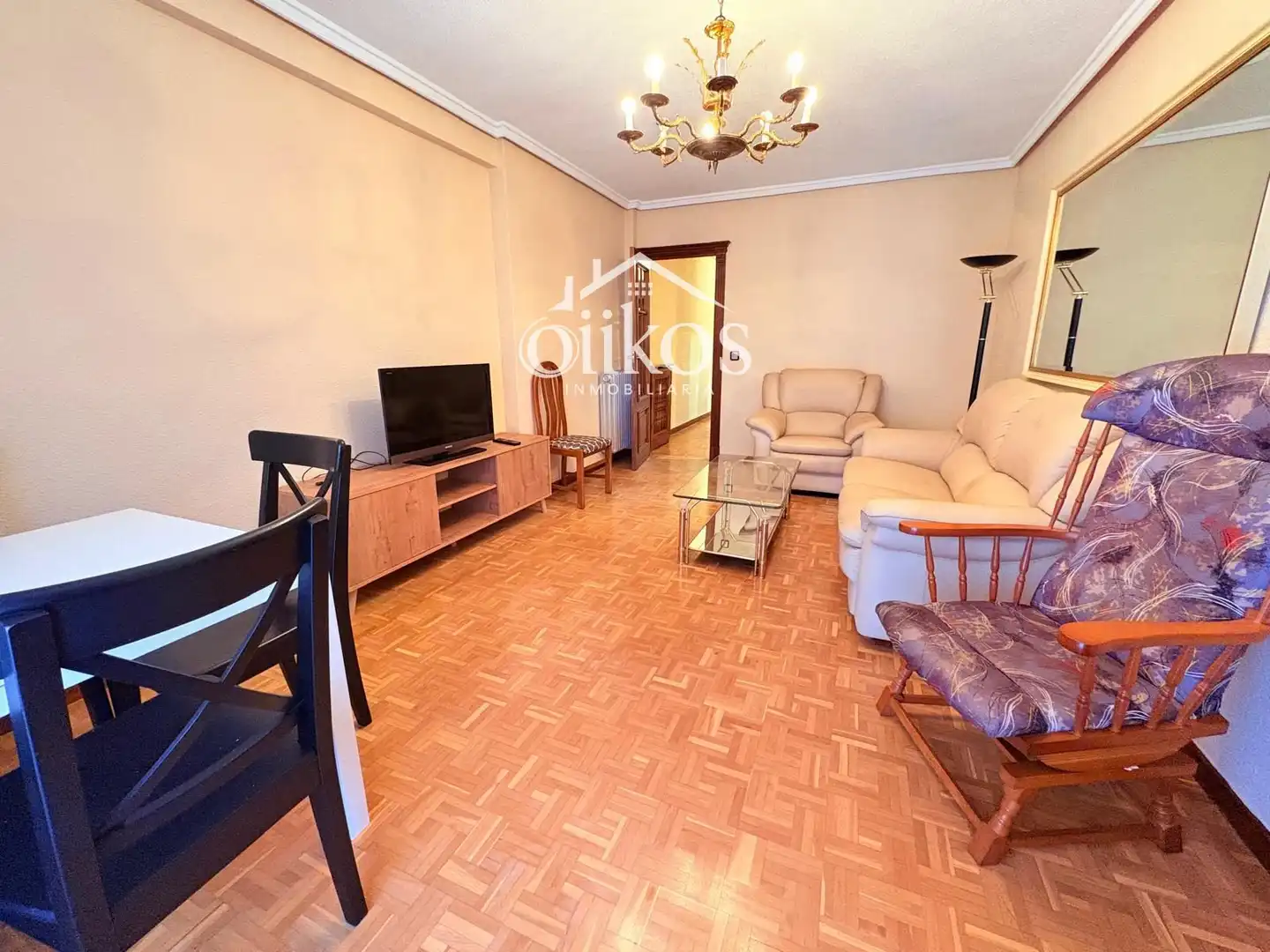 Flat for rent in Ledesma, Carmelitas