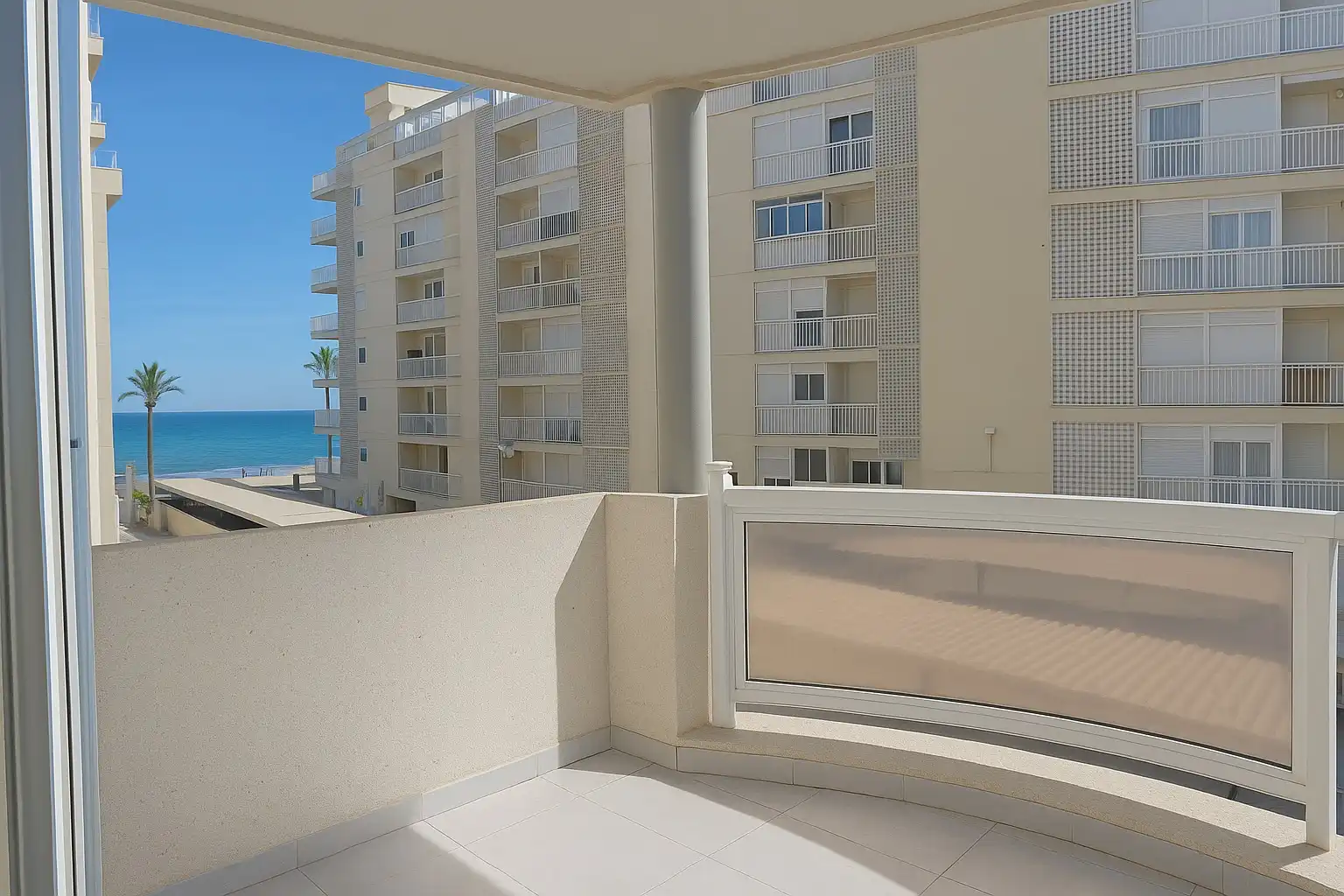Apartamento de alquiler en Avinguda del Papa Luna, 12, Playa Norte