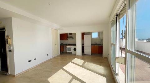 Foto 4 de Àtic en venda a Calle Lavadero, 4, Cancelada, Estepona