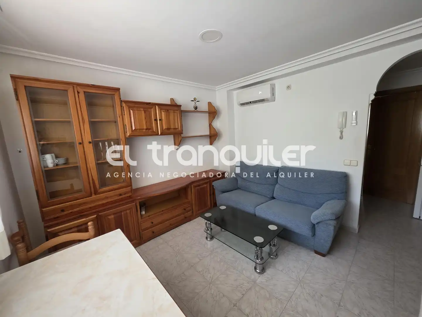 Flat for rent in Calle Escalona, Aluche