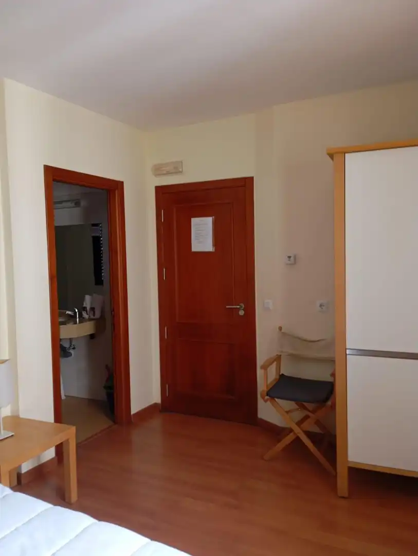 Edificio en venta en Baños de Montemayor