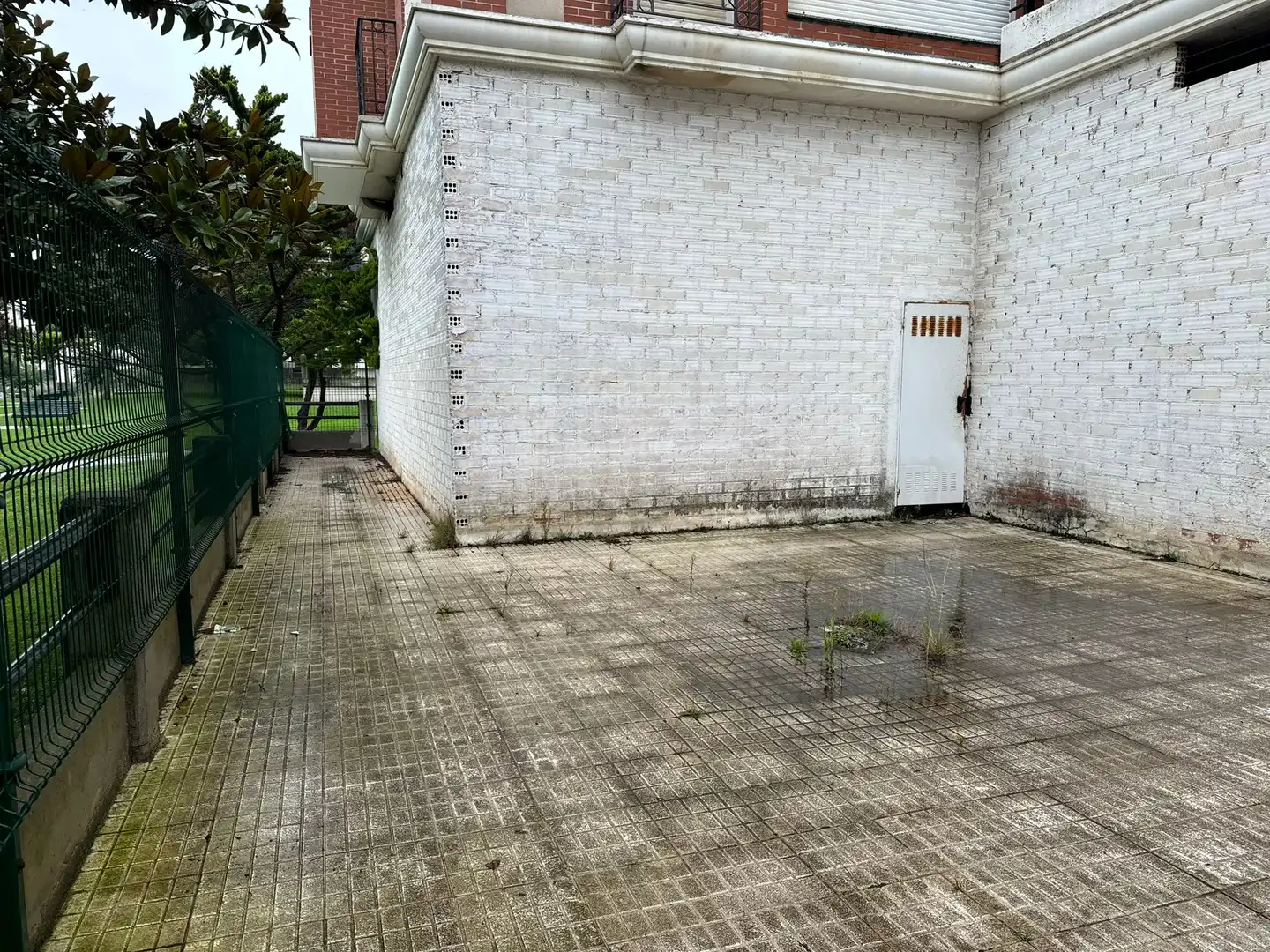 Außenansicht von Geschaftsraum zum Verkauf in Santander