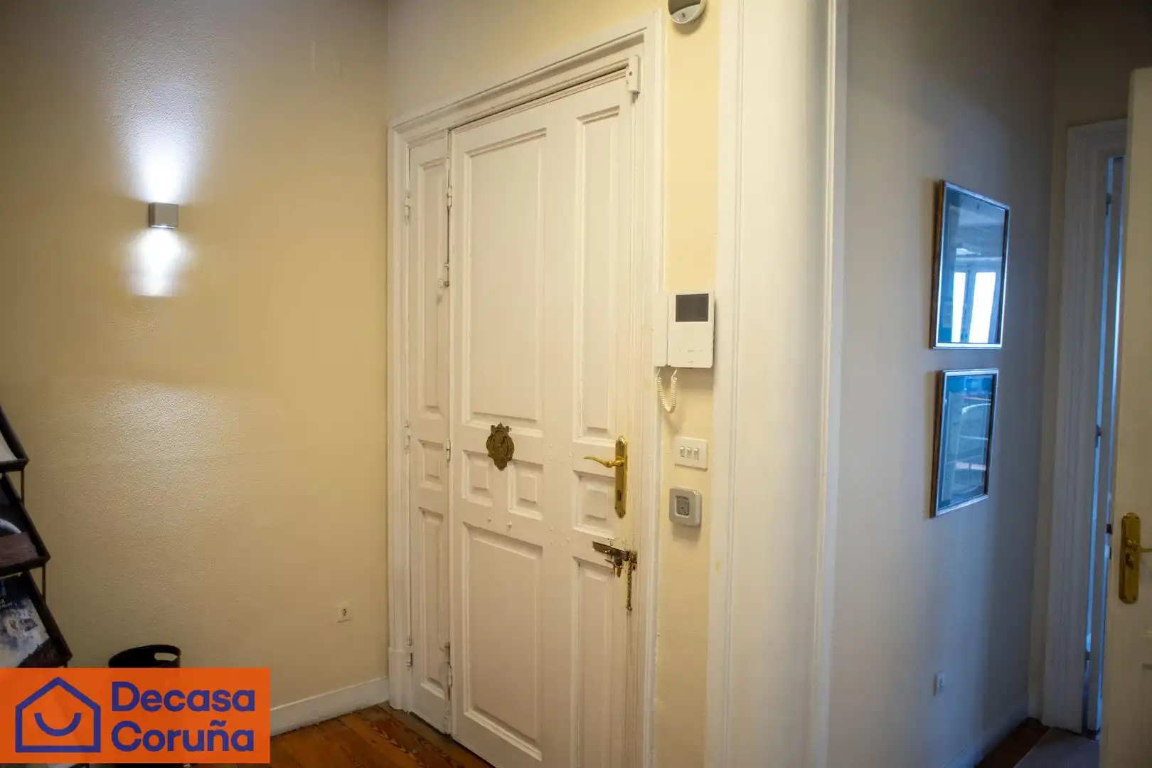 Wohnung zum Verkauf in A Coruña Capital  mit Abstellraum und Alarm