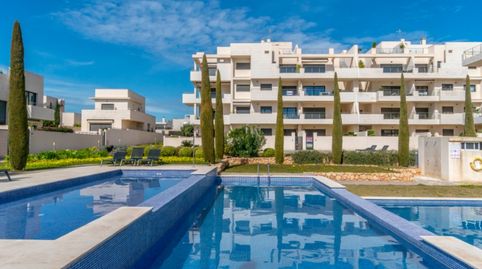 APARTAMENTO MODERNO ORIENTADO AL SUR EN LA PLANTA BAJA EN ORIHUELA COSTA
