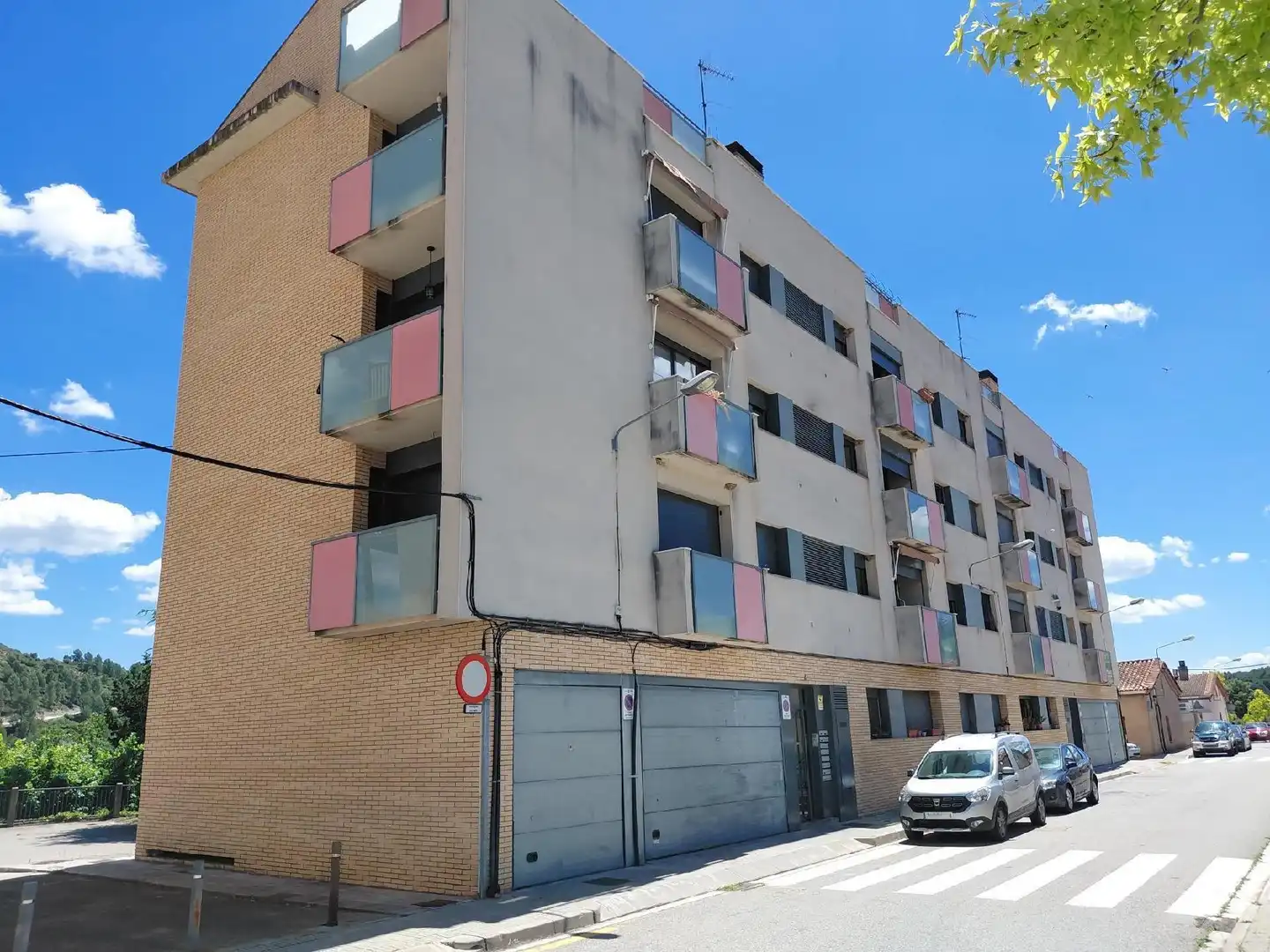 Exterior view of Flat for sale in Manresa