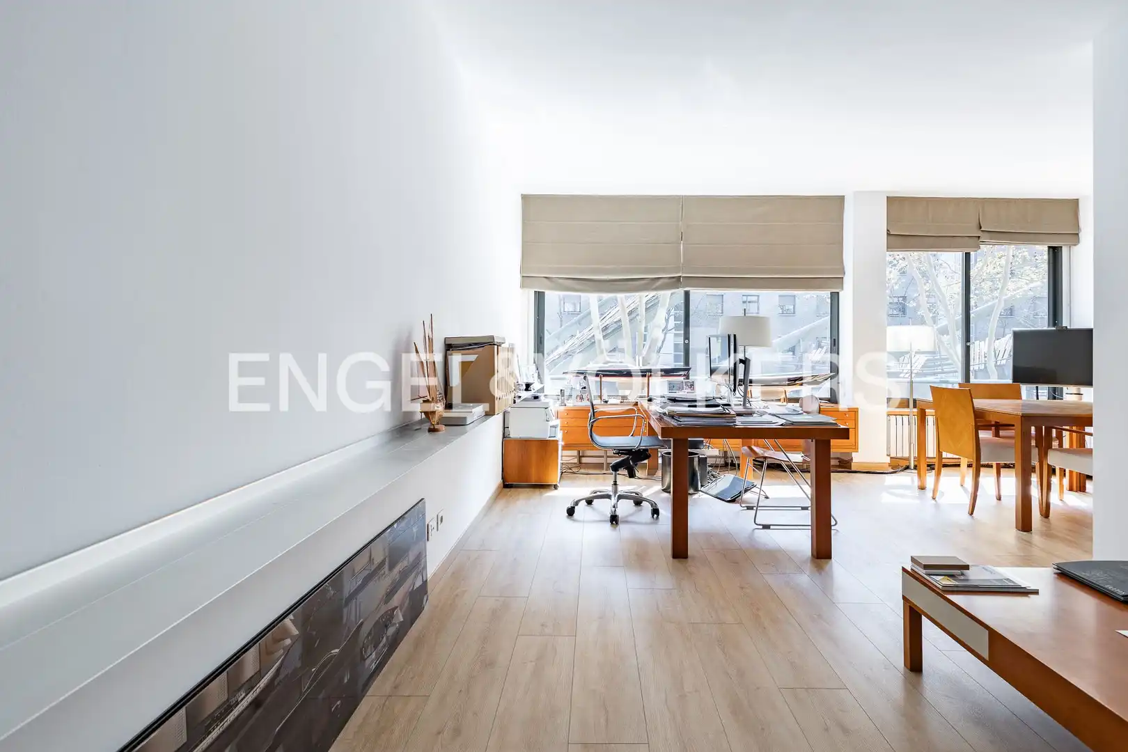 Piso en venta en Barcelona con Calefacción y Parquet