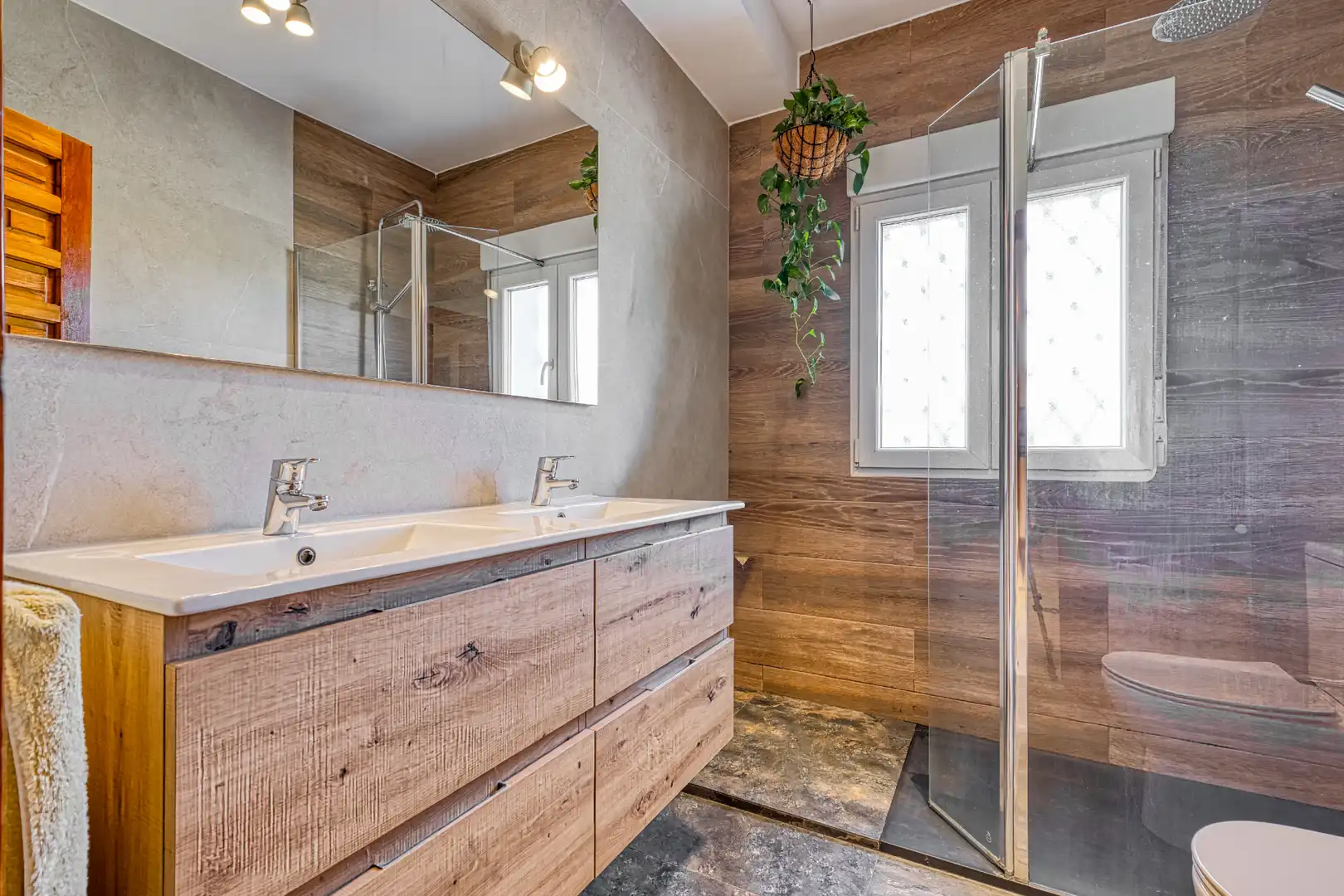 Bathroom of Houses for sale in Valdemorillo  with Heating, Private garden and Terrace