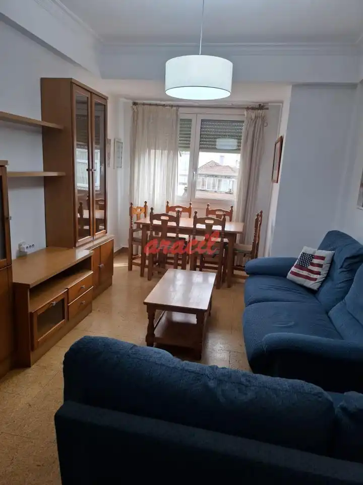 Wohnung mit Terrasse zur Miete in Centro
