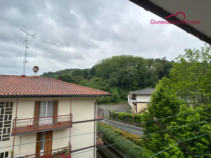 Vista exterior de Piso en venta en Hernani