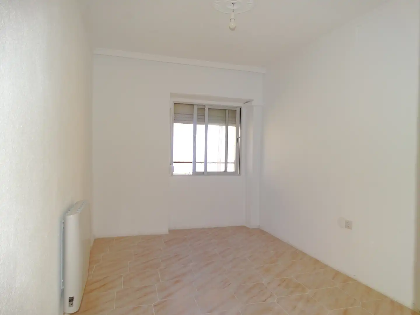 Schlafzimmer von Wohnung zum Verkauf in Arganda del Rey mit Heizung und Balkon