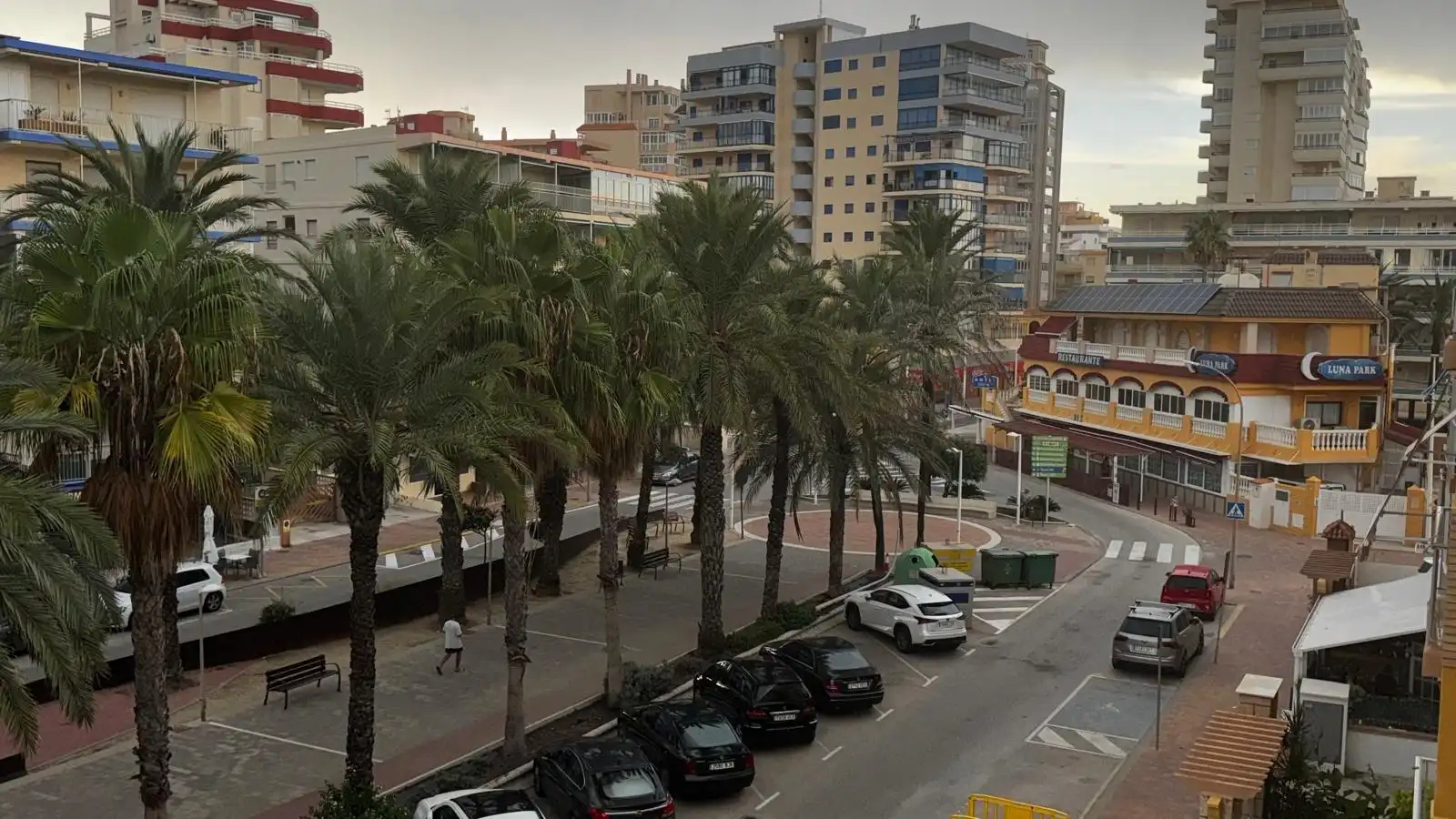 Vista exterior de Piso en venta en Tavernes de la Valldigna con Aire acondicionado
