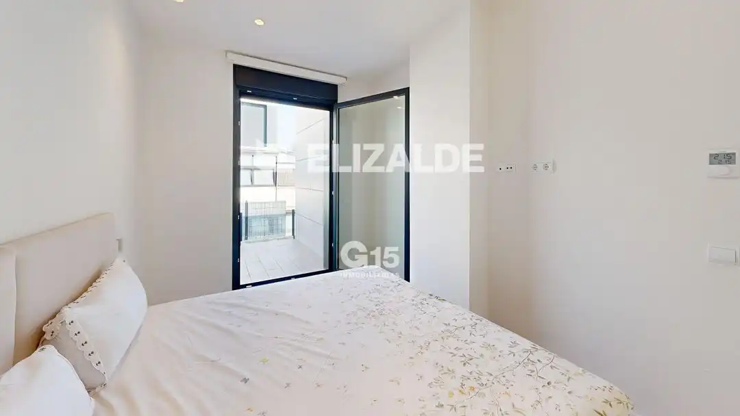Habitación de Casa o chalet en venta en Donostia - San Sebastián  con Calefacción, Jardín privado y Terraza
