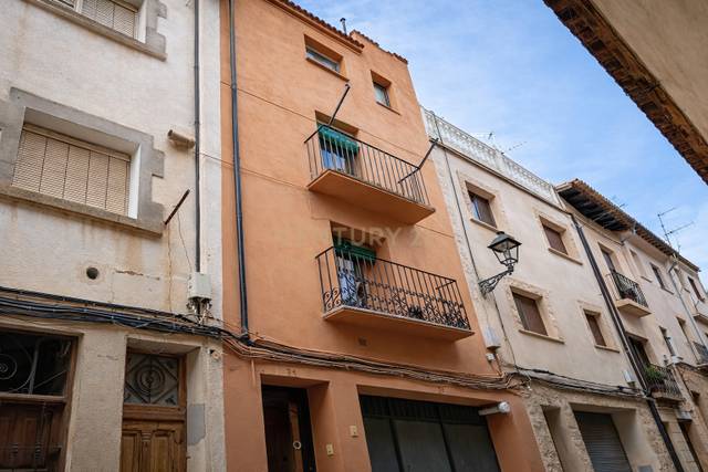 Casa-chalet en Venta en Calle Mesón, 31, Ademuz, Spain, 31 en Ademuz