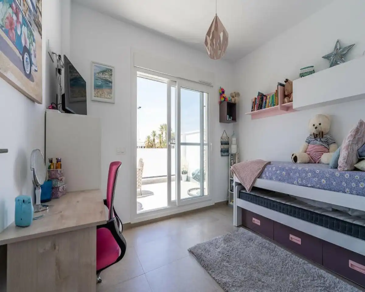 Habitación de Casa o chalet en venta en San Pedro del Pinatar con Aire acondicionado, Jardín privado y Terraza