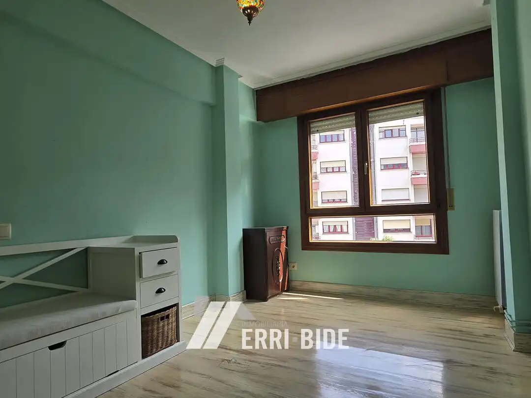 Bedroom of Flat for sale in Zamudio  with Heating and Storage room