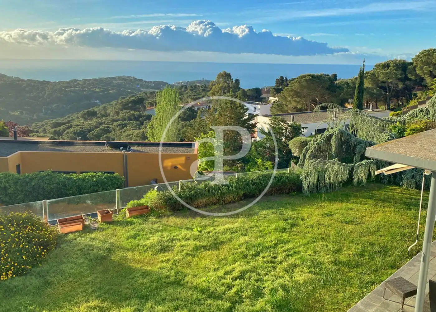 Vista exterior de Casa o chalet de alquiler en Sant Vicenç de Montalt con Aire acondicionado, Calefacción y Jardín privado