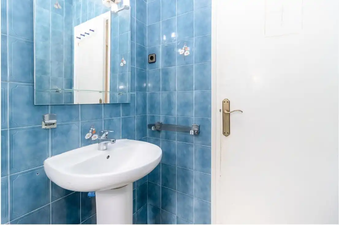 Baño de Piso en venta en Sabadell
