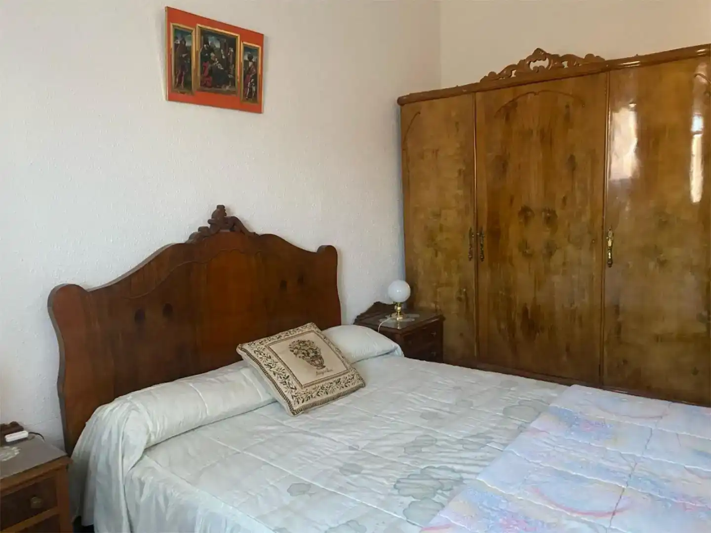 Dormitori de Casa adosada en venda en Belchite amb Aire condicionat i Balcó