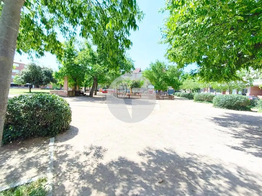 Jardín de Piso en venta en Manresa con Calefacción y Balcón