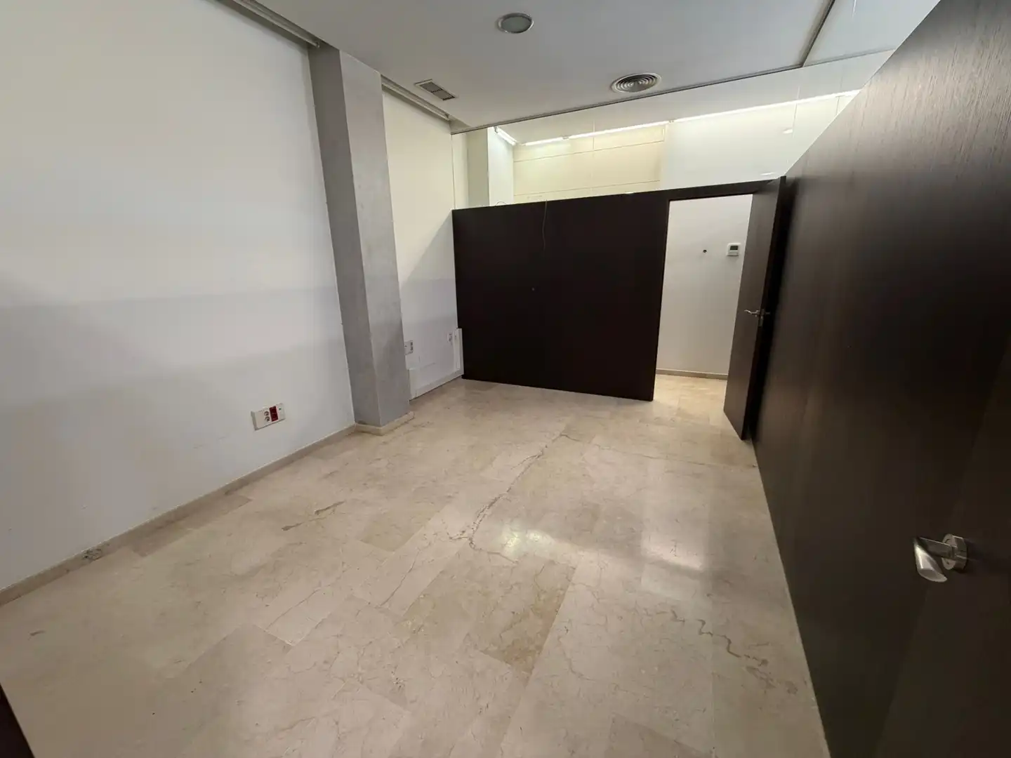 Oficina amb terrassa de lloguer a Calle Villamartín 9, imagen 9