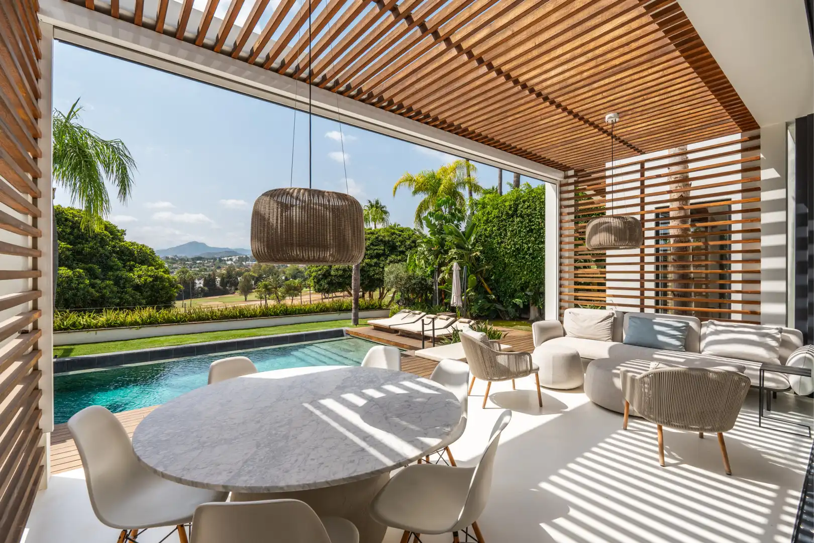 Casa amb piscina en venda a Marbella Centro, imagen 3