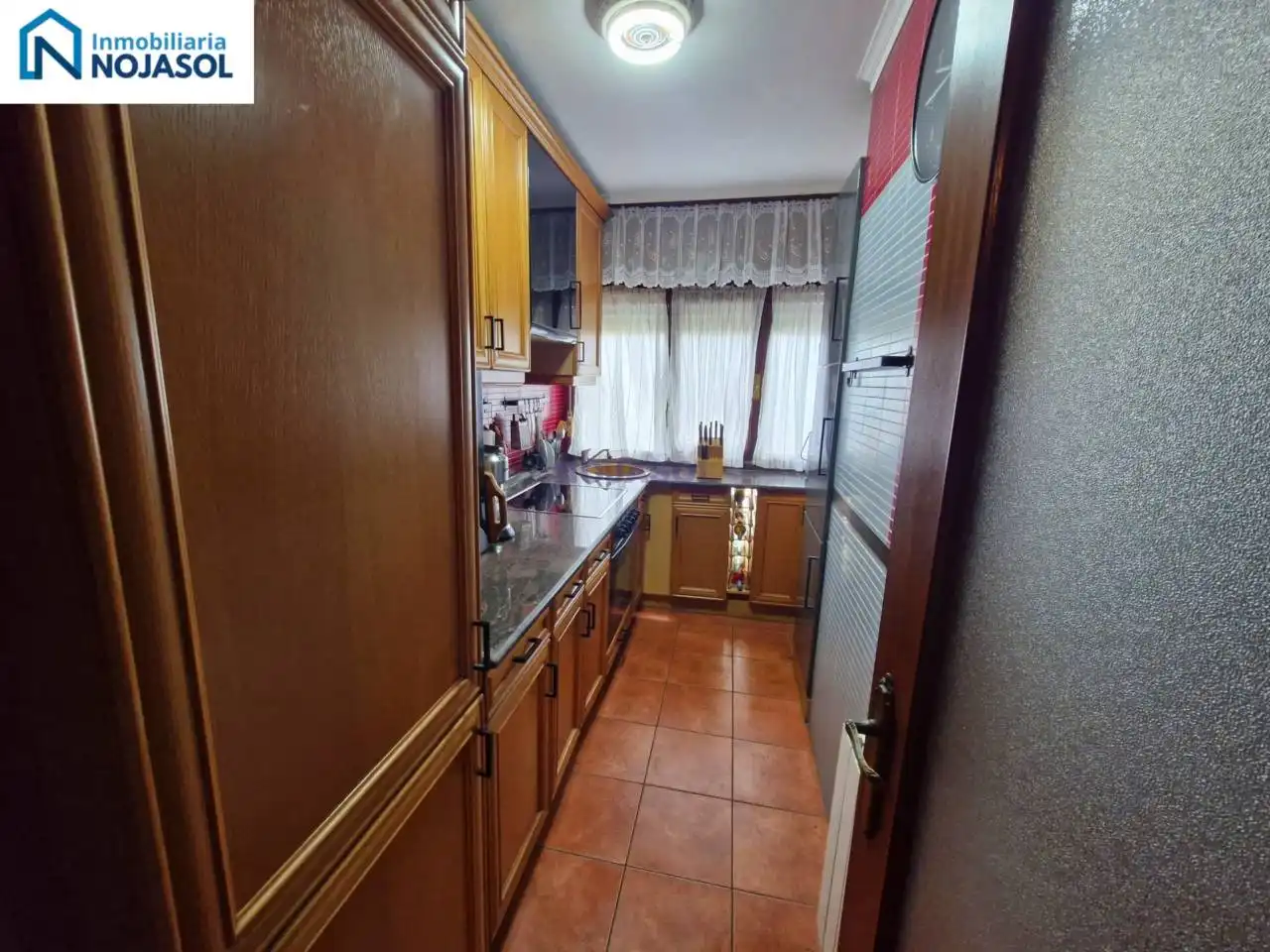 Cuina de Apartament en venda en Noja amb Calefacció, Terrassa i Moblat