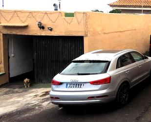 Parkplatz von Country house zum verkauf in Garachico mit Privatgarten und Möbliert