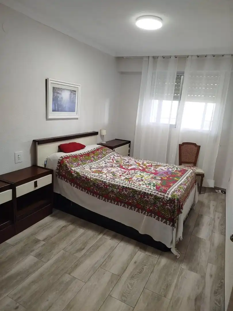 Schlafzimmer von Wohnungen zur Miete in Benicasim / Benicàssim mit Privatgarten, Terrasse und Gemeinschaftspool