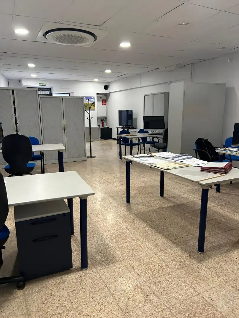 Locale commerciale in cessione a Passeig Maragall, imagen 5