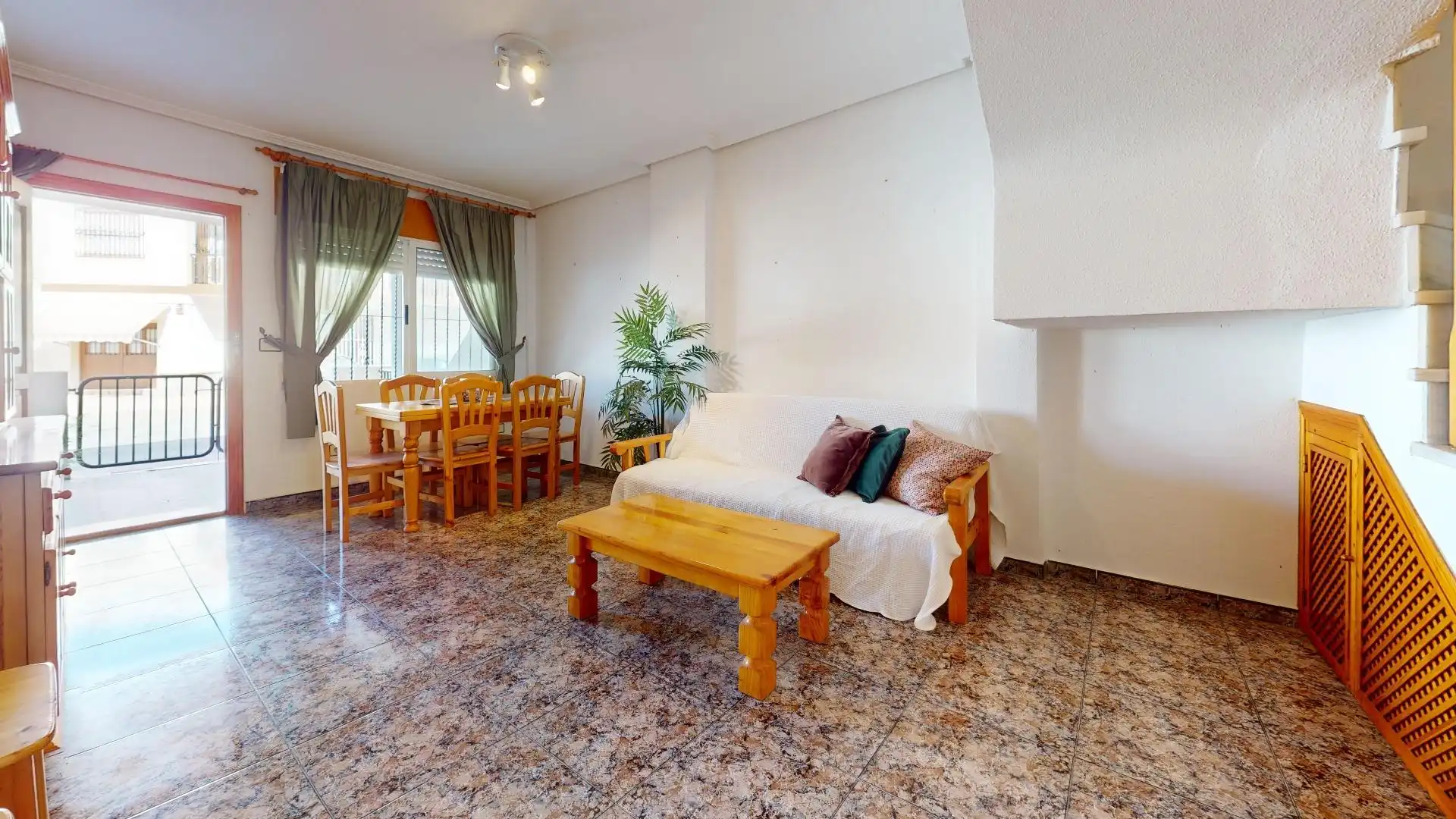 Sala de estar de Casa adosada en venta en San Pedro del Pinatar con Terraza, Amueblado y Balcón
