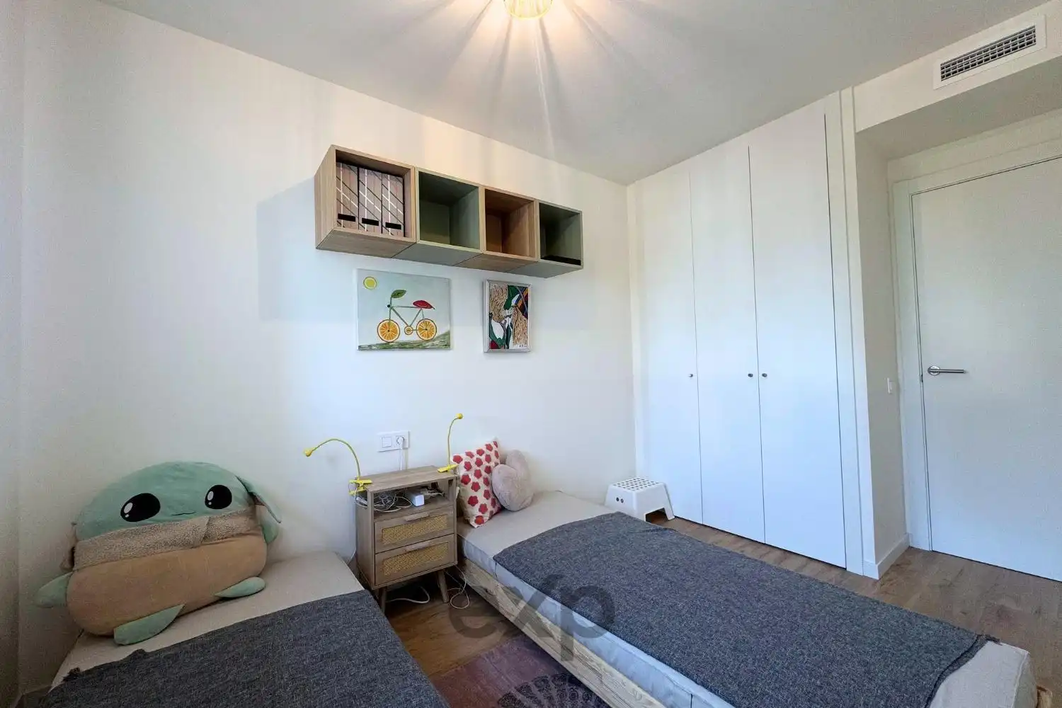 Habitación de Piso de alquiler en Valencia con Aire acondicionado, Calefacción y Terraza