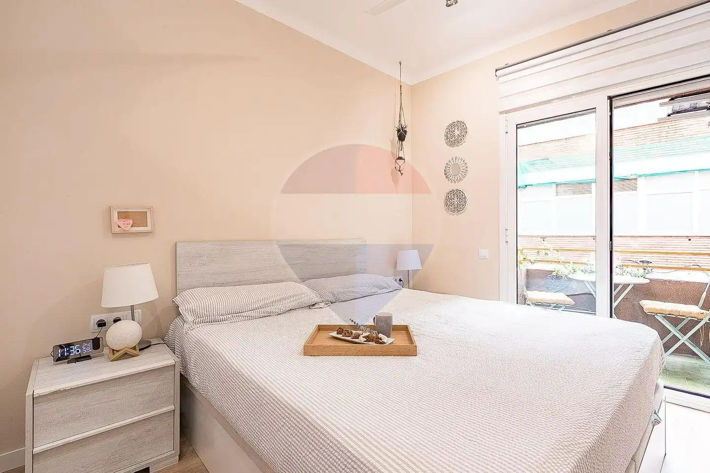 Habitación de Piso en venta en Barcelona con Aire acondicionado, Calefacción y Balcón