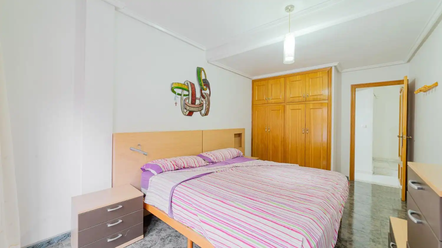 Habitación de Casa adosada en venta en Orihuela con Terraza y Balcón