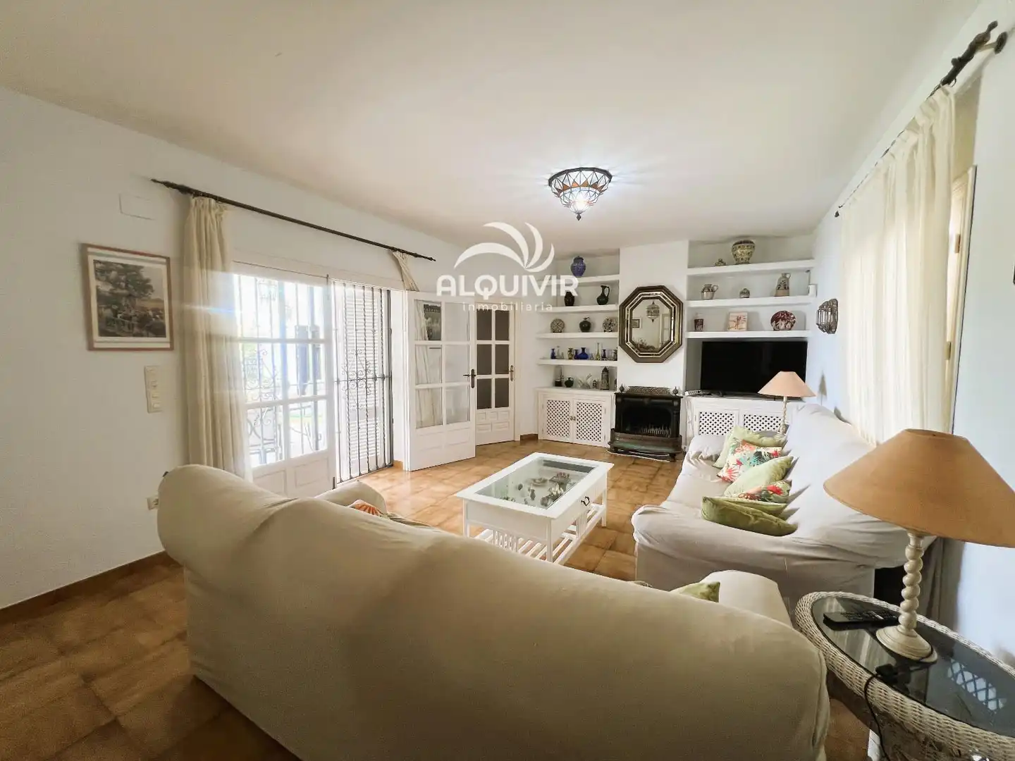 Sala de estar de Casa o chalet en venta en Almonte con Terraza, Trastero y Piscina