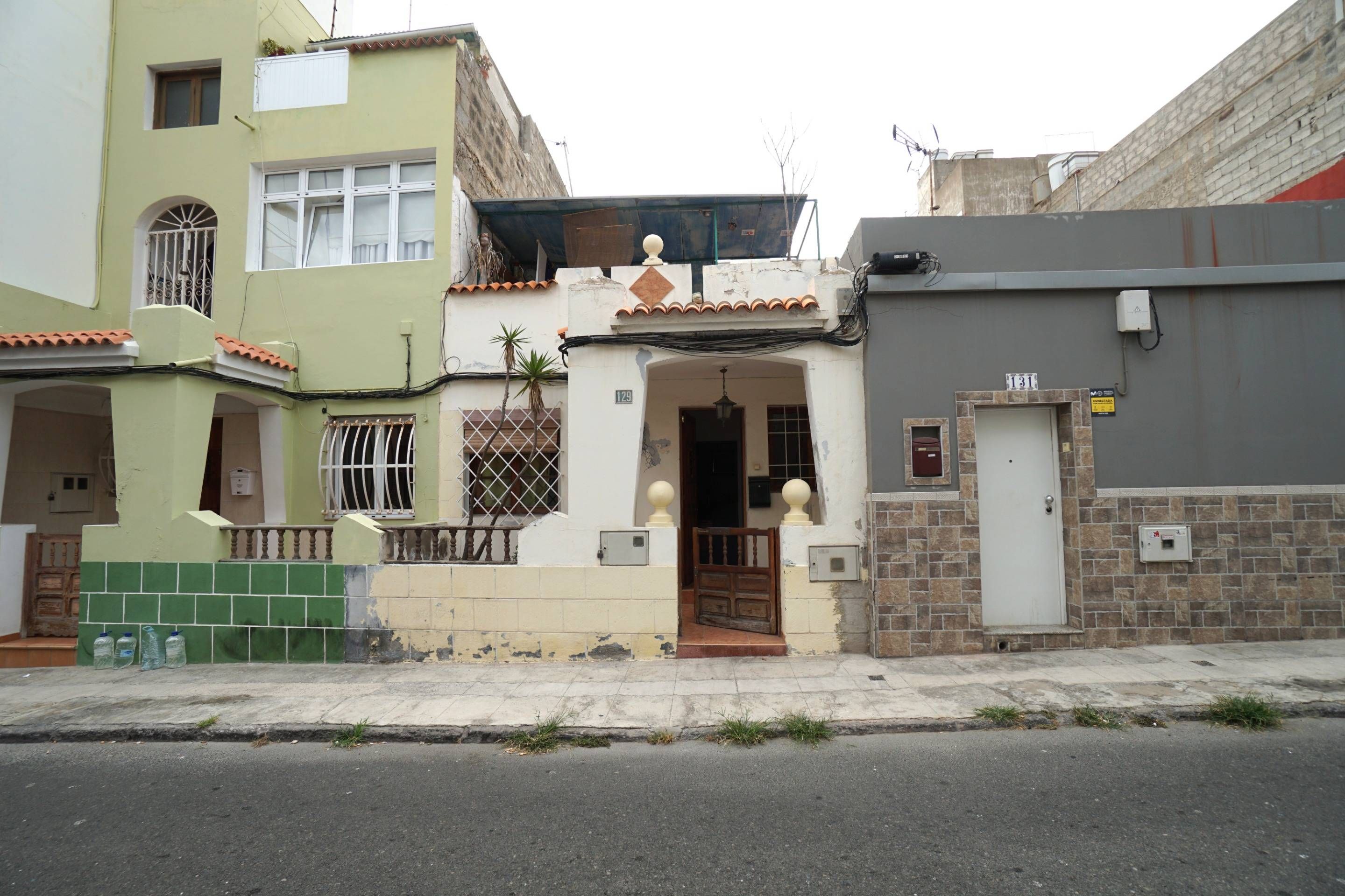 Vista exterior de Casa o xalet en venda en Las Palmas de Gran Canaria