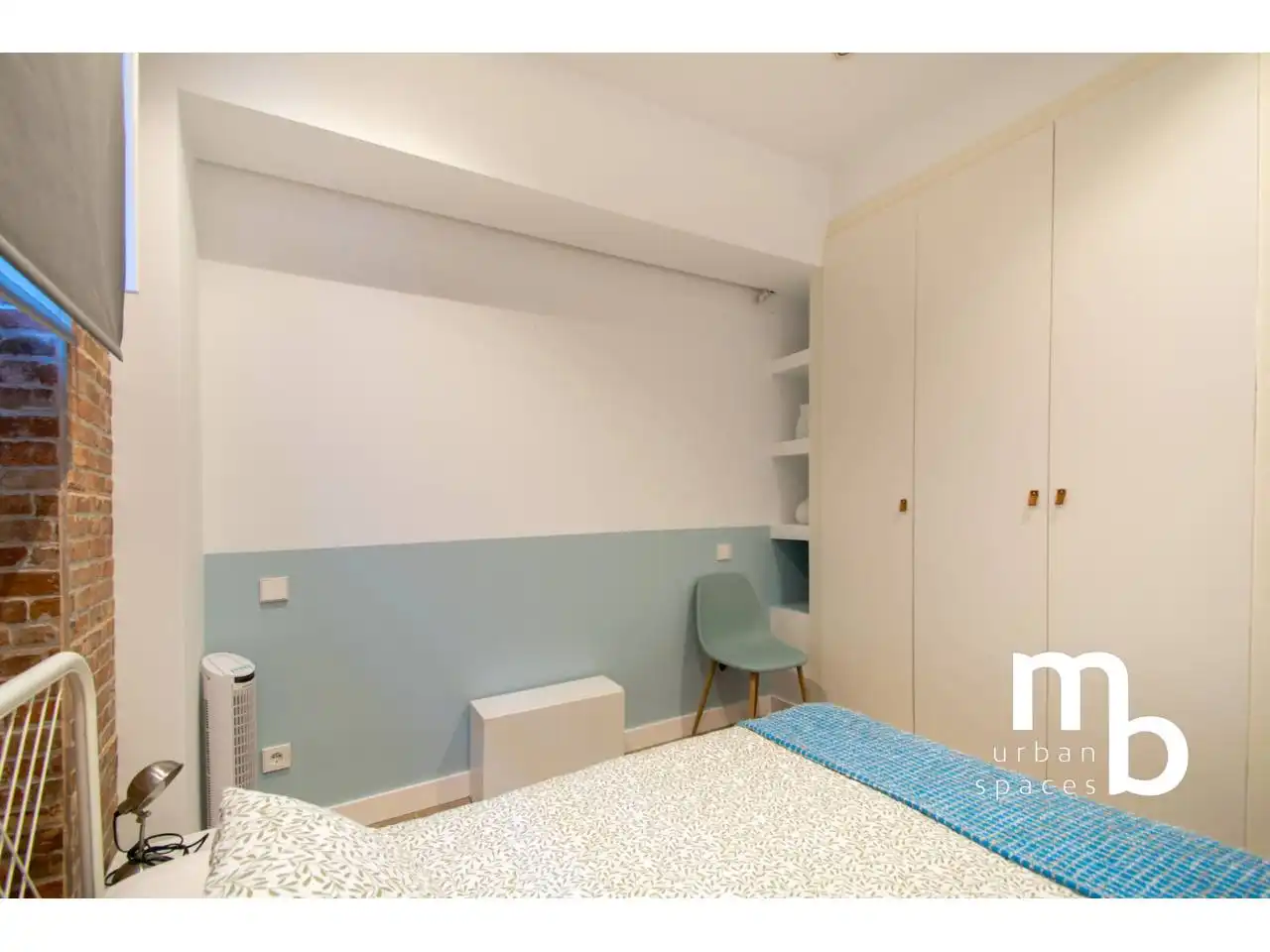 Habitación de Apartamento de alquiler en Madrid con Aire acondicionado, Calefacción y Amueblado