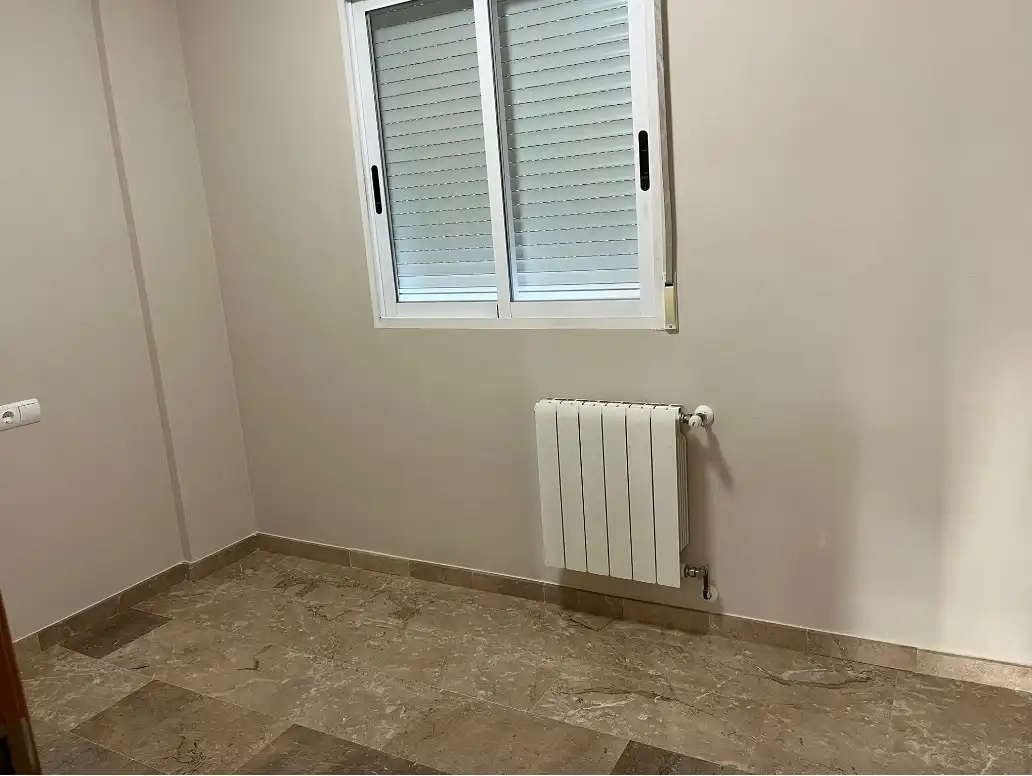 Schlafzimmer von Einfamilien-Reihenhaus zur Miete in Alcàsser mit Klimaanlage, Heizung und Terrasse