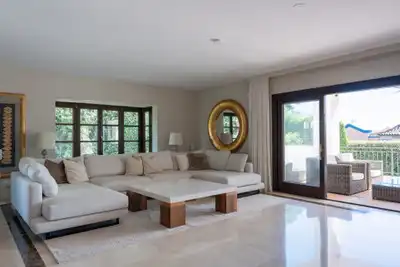 Detached house with pool for sale in Las Chapas - El Rosario, imagen 5