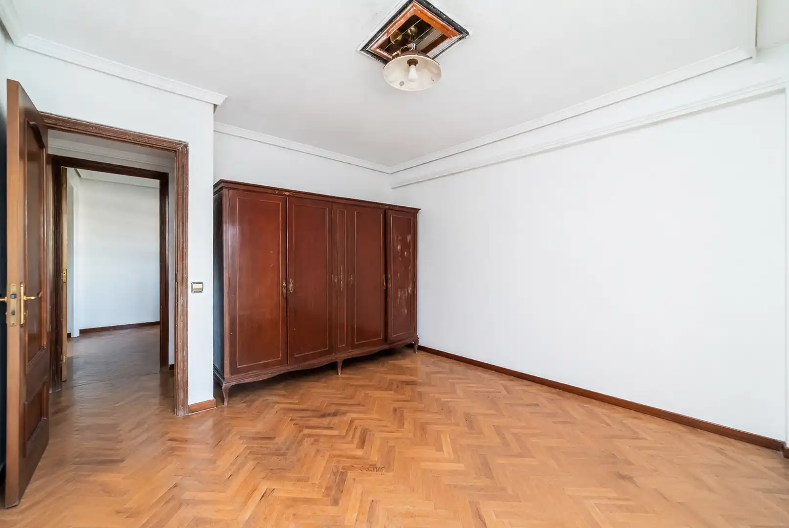 Habitación de Piso en venta en Móstoles con Calefacción, Parquet y Terraza