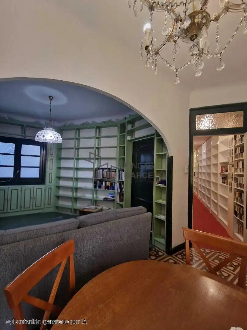 Flat for sale in Paseo Constitución - Las Damas