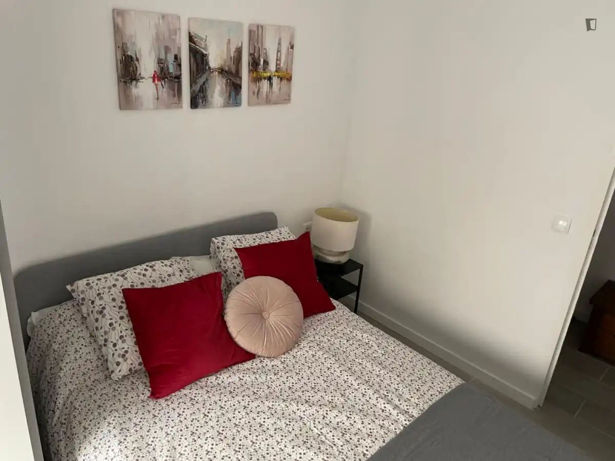 Habitación en El Molinillo - Capuchinos