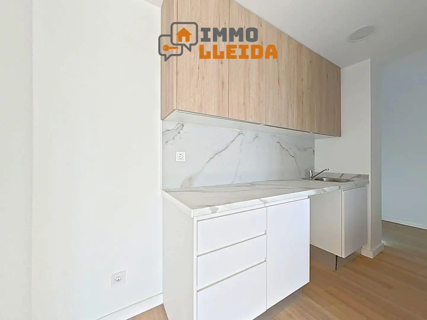 Dúplex amb terrassa en venda a Carrer Carrer Folch i Torres 12, imagen 15