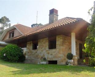 Vista exterior de Finca rústica en venda en Gijón  amb Aire condicionat, Terrassa i Piscina