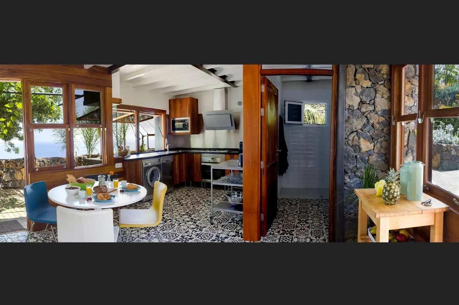 Küche von Country house zum Verkauf in Santa Úrsula mit Privatgarten, Terrasse und Schwimmbad