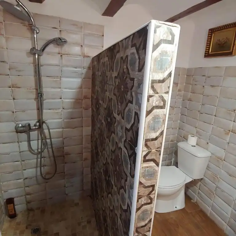 Badezimmer von Haus oder Chalet zur Miete in Navarrés mit Terrasse