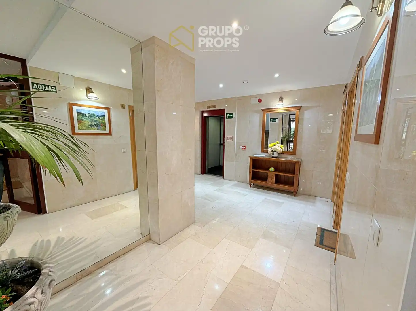 Apartament en venda en Madrid amb Aire condicionat, Calefacció i Terrassa