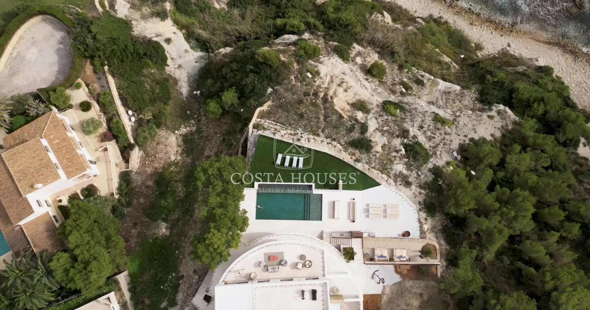 Houses for sale in Jávea / Xàbia  with Air Conditioner, Private garden and Terrace
