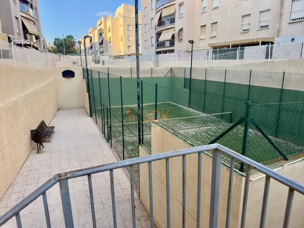 Parking de Piso en venta en Málaga con Aire acondicionado, Jardín privado y Terraza