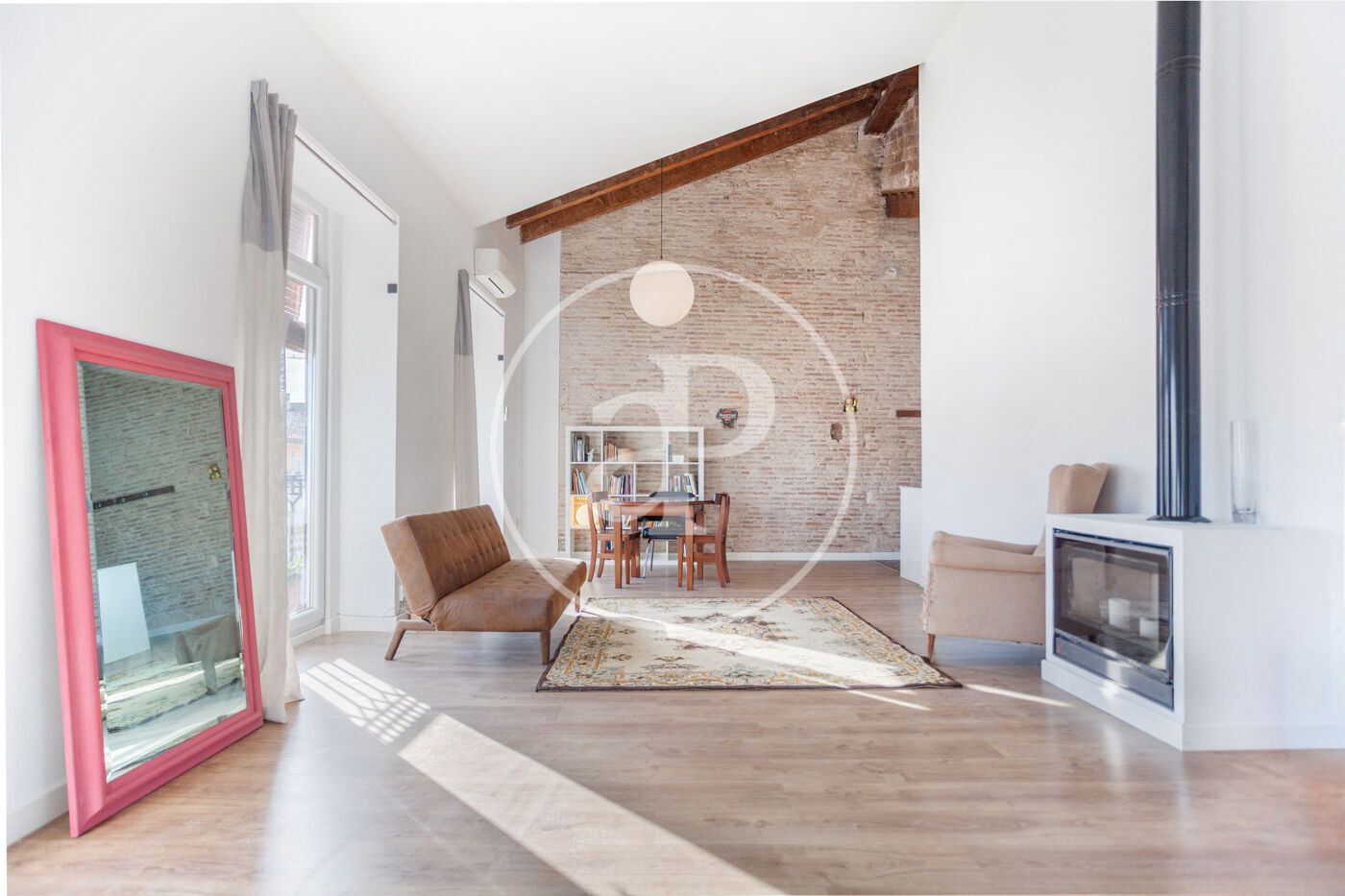 Living room of Attic to rent in  Valencia Capital  with Air Conditioner, Heating and Furnished